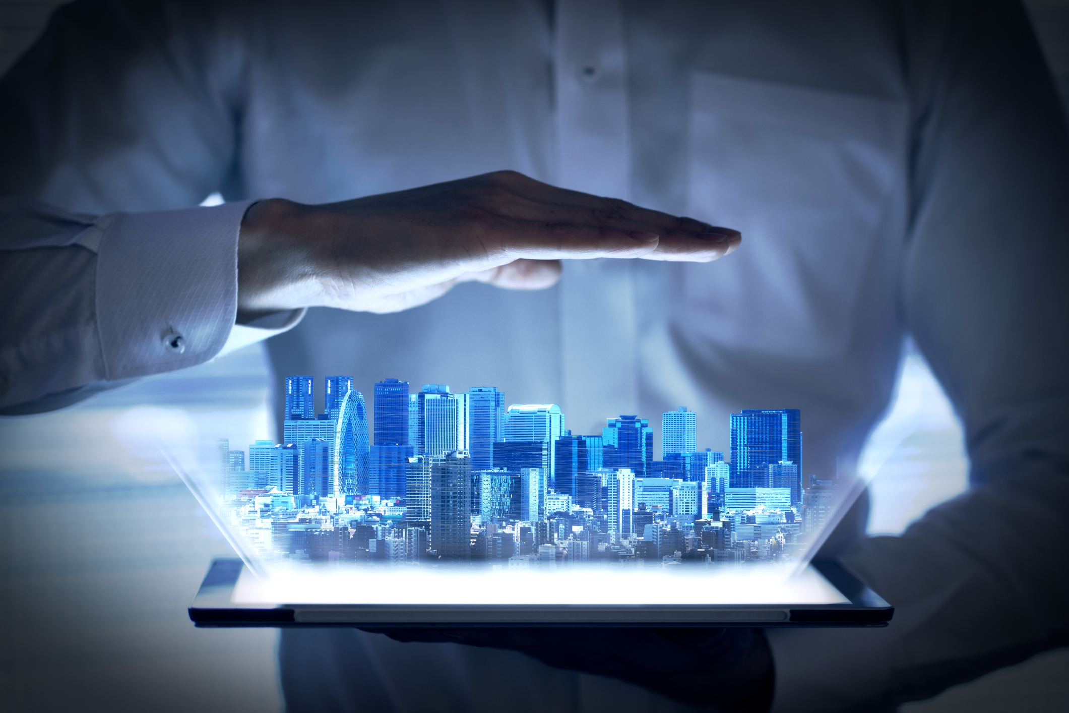 How Proptech for Commercial Real Estate Helps CRE Leaders Create a Great Tenant Experience