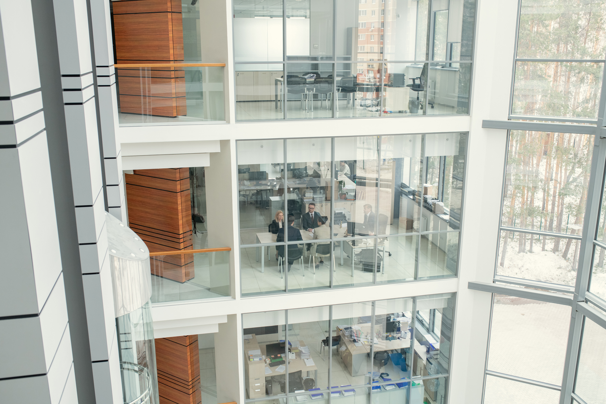 Top 5 Challenges for Commercial Real Estate Operations – and How to Tackle Them