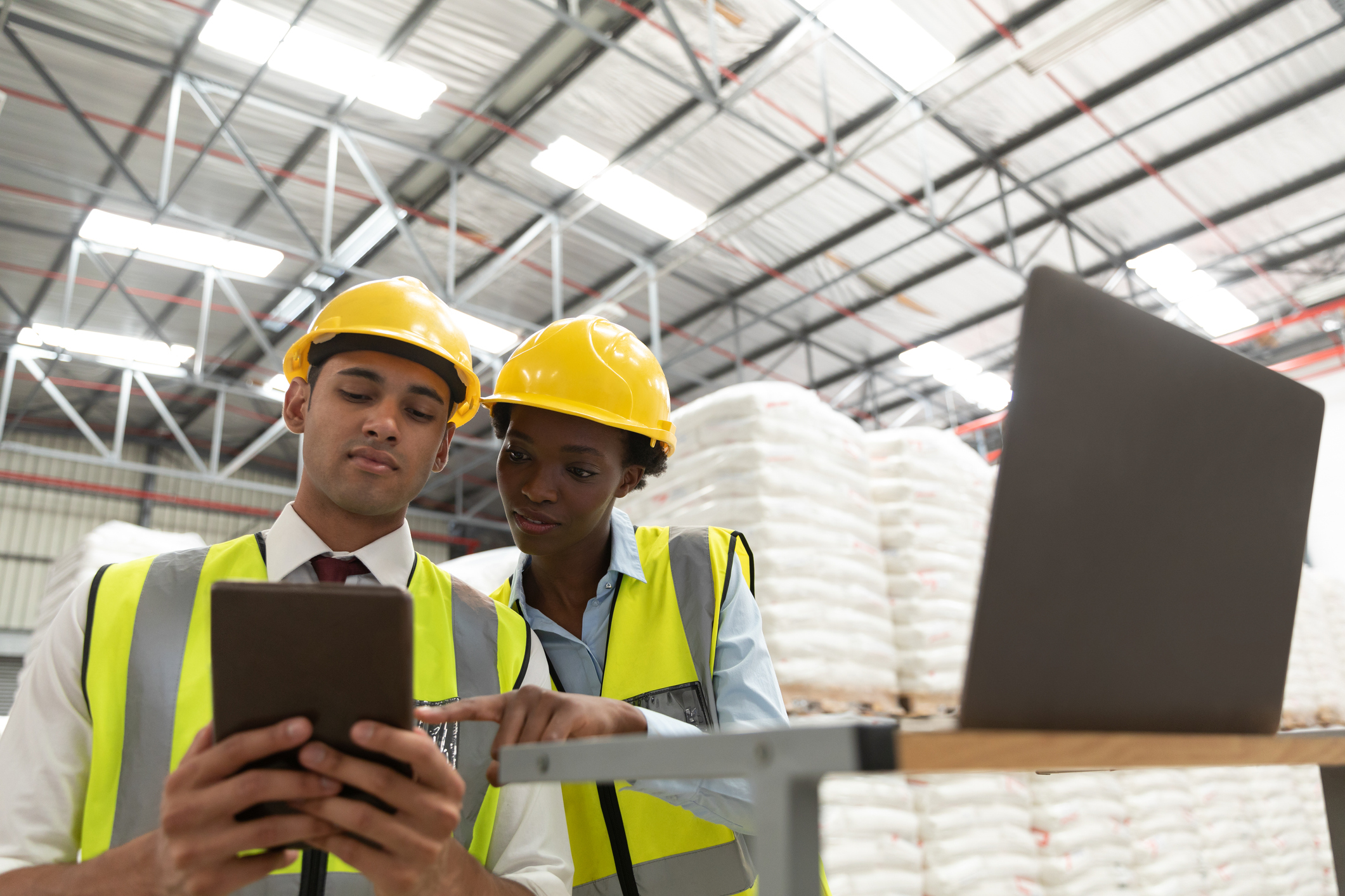 COI tracking for industrial properties: 5 benefits of implementing tech